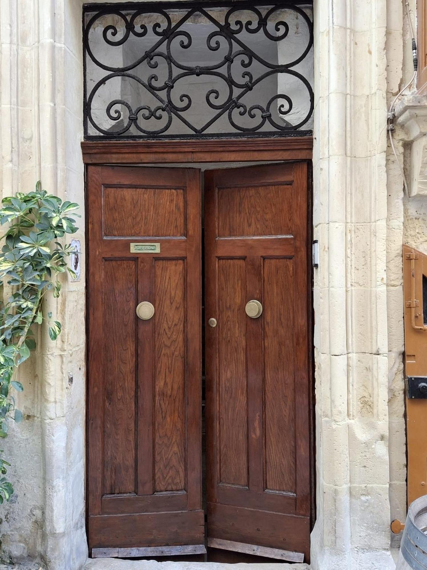 Matilde Valletta Suites ภายนอก รูปภาพ